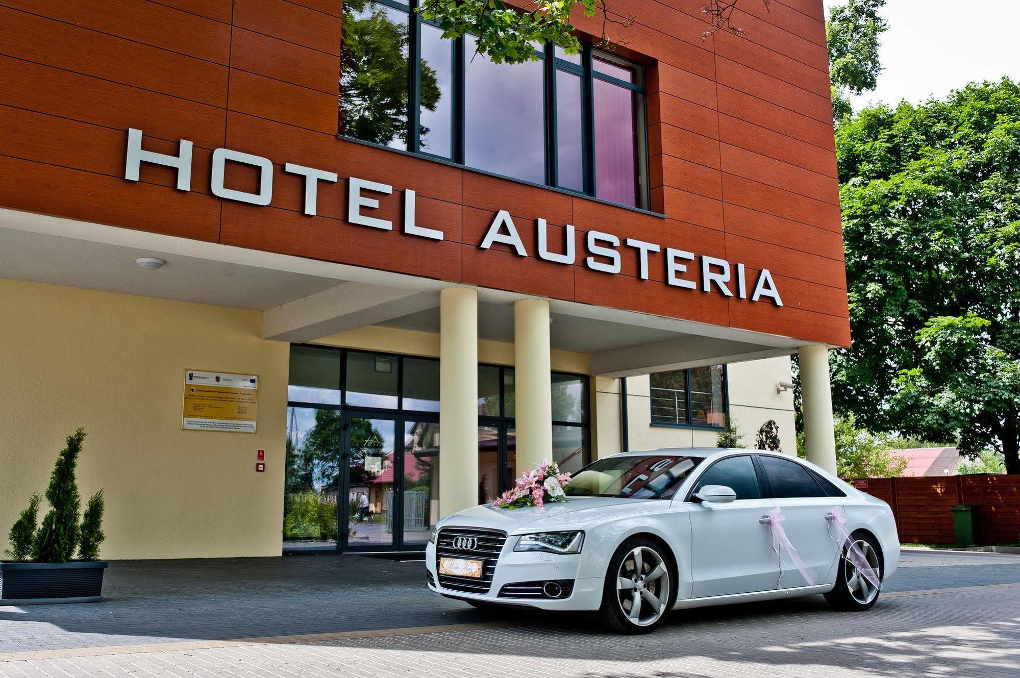 Hotel Austeria Conference & Spa تشيخوتشينيك المظهر الخارجي الصورة